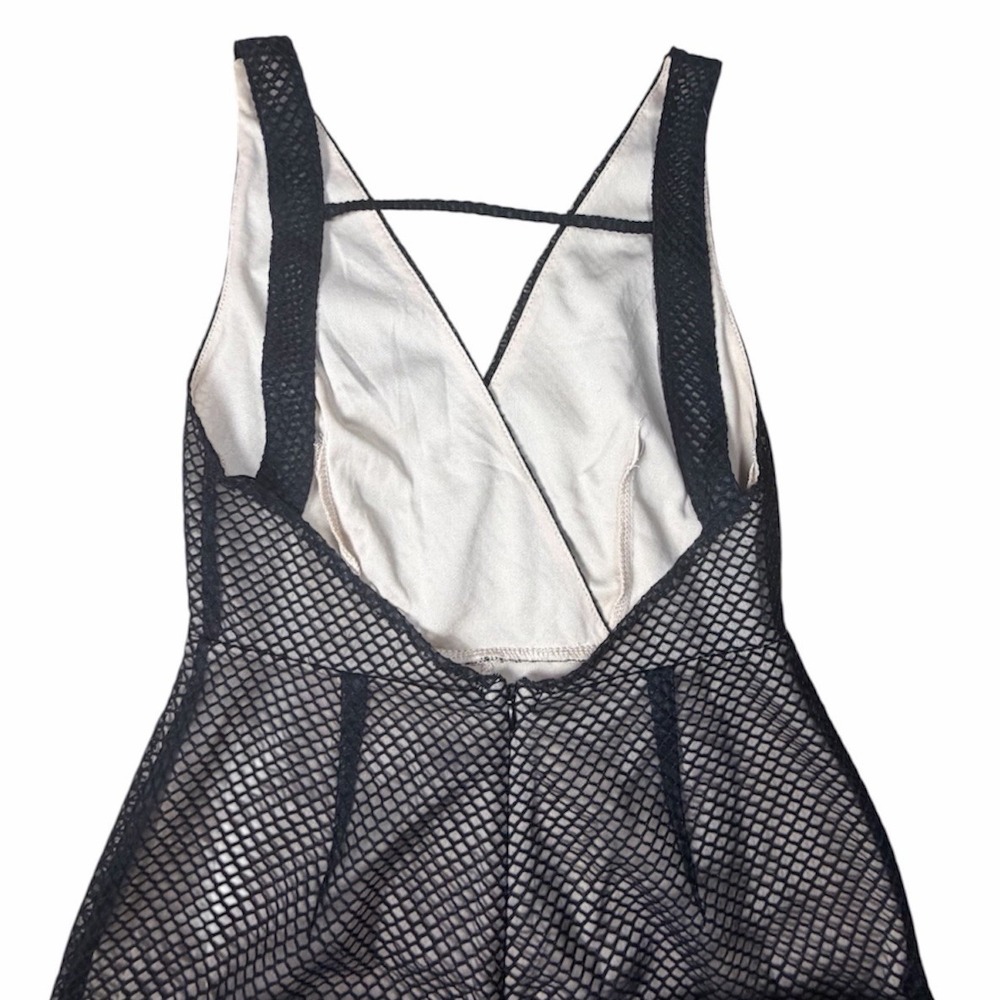 Women Honey Punch Black Overlay Fishnet Maxi Jumpsuit-Romper Edgy Club wear Goth - Picture 4 of 13